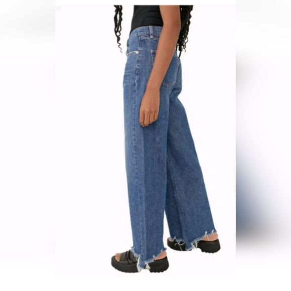 FREE PEOPLE 'Straight Up Baggy' Jeans in Light Blue - Size 27 - Picture 8 of 17